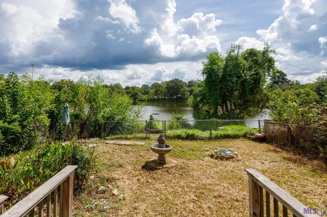 $199,900 | 7111 Point Avery Drive, Baton Rouge, LA 70817