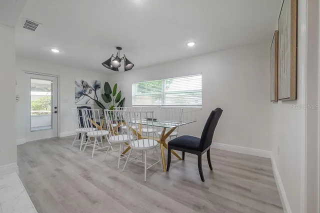 $3,500 | 3112 West Cypress Street, Tampa, FL 33607