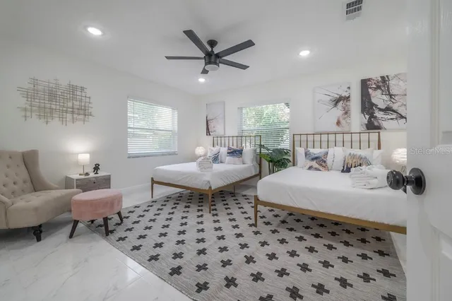 $3,500 | 3112 West Cypress Street, Tampa, FL 33607