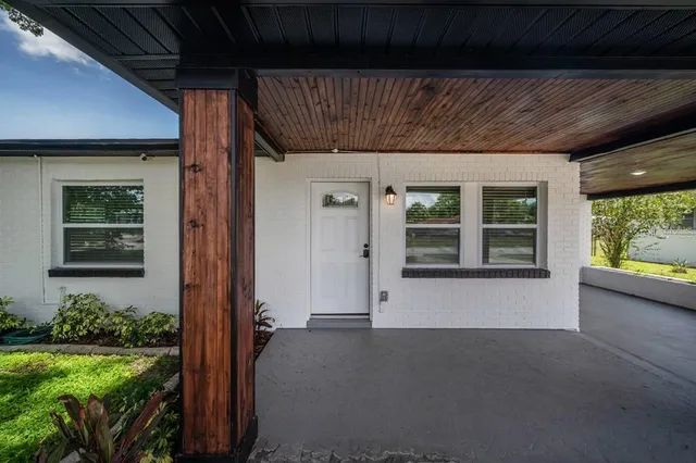 $3,500 | 3112 West Cypress Street, Tampa, FL 33607