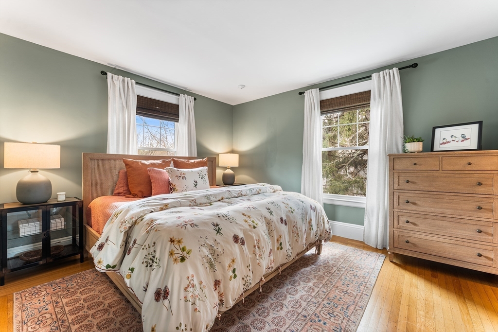 435 Lexington Street Waltham, MA 02452 - Photo 16 of 34