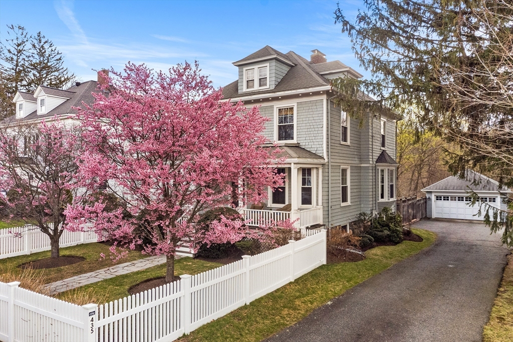 435 Lexington Street Waltham, MA 02452 - Photo 32 of 34