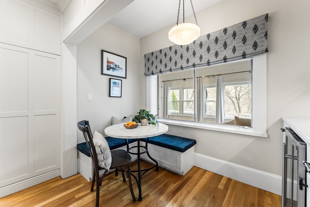 435 Lexington Street Waltham, MA 02452 - Photo 9 of 34