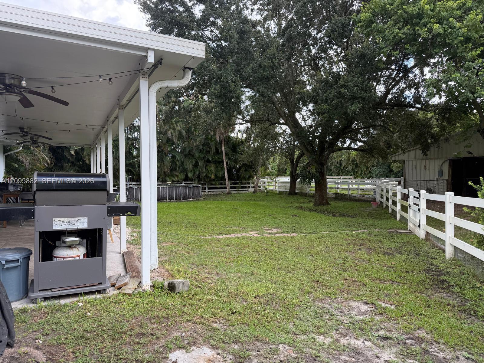 4830 Southwest 196th Lane Southwest Ranches, FL 33332 - Photo 15 of 32 Gallery Image 15