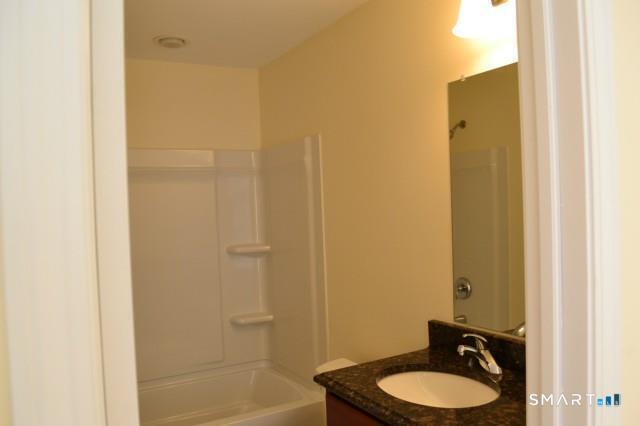 18 Oak Branch Drive, Unit 18 Brookfield, CT 06804 - Photo 8 of 10