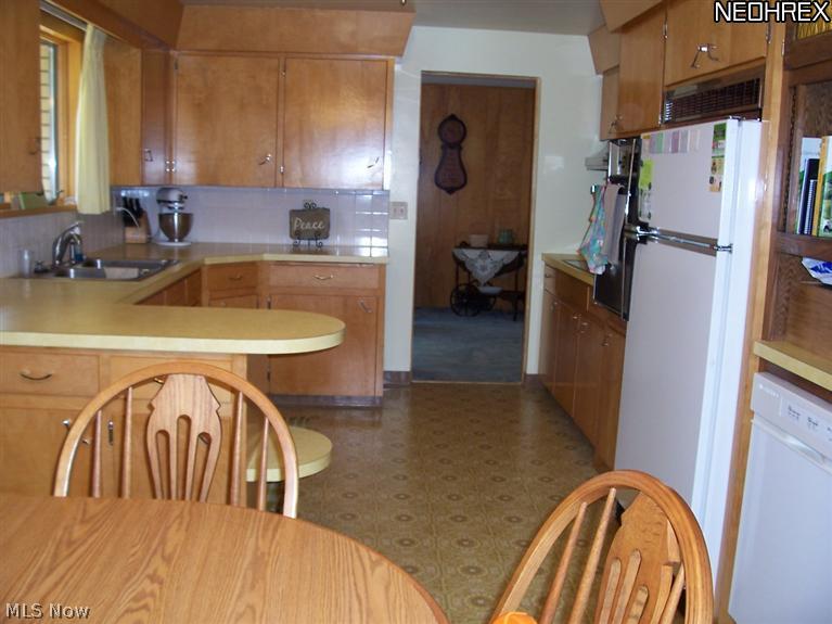 229 Rufener Street Rittman, OH 44270 - Photo 3 of 22 Gallery Image 3