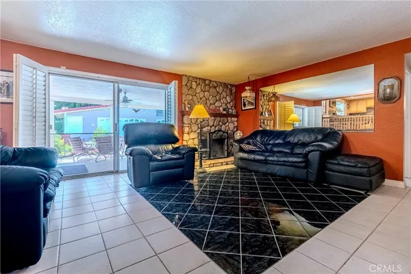 $1,300,000 | 2241 North 1st Avenue, Upland, CA 91784