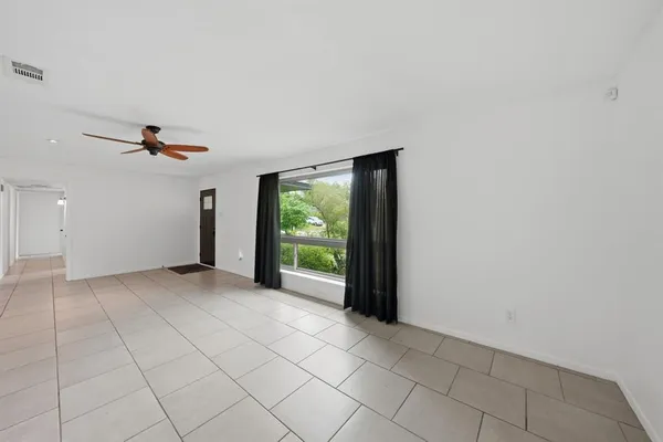 $2,000 | 1007 Golden Trophy Drive, Dallas, TX 75232