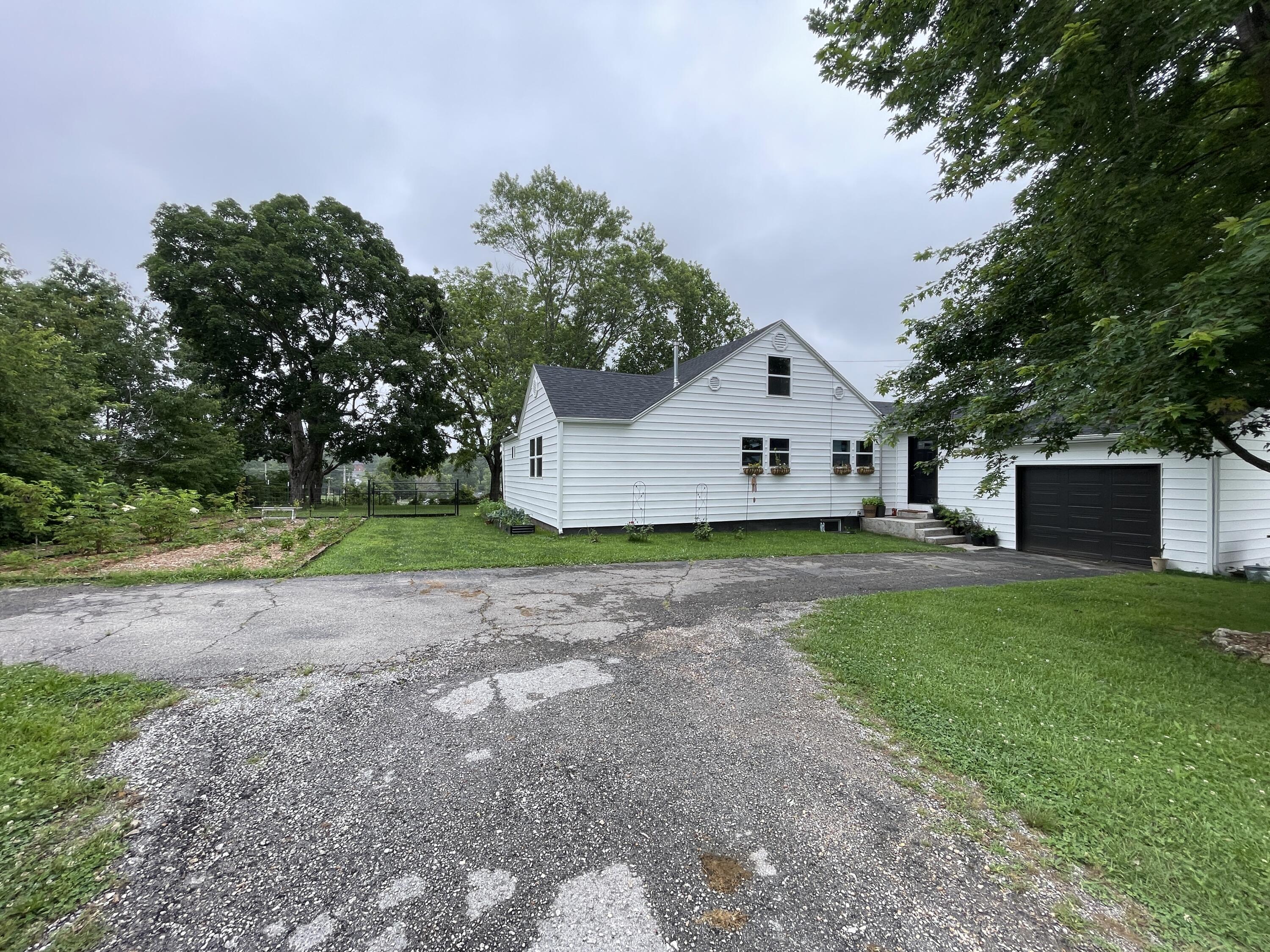 1107 Lower Ford Road Ava, MO 65608 - Photo 5 of 82 IMG_6619