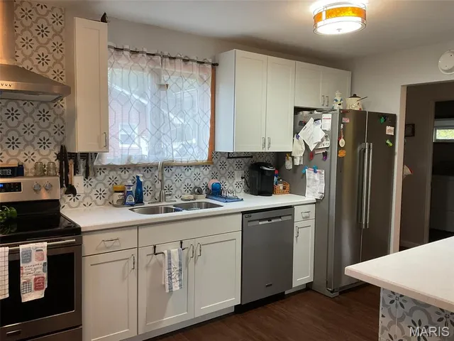 $210,000 | 2131 Hill Crest Drive, Highland, IL 62249