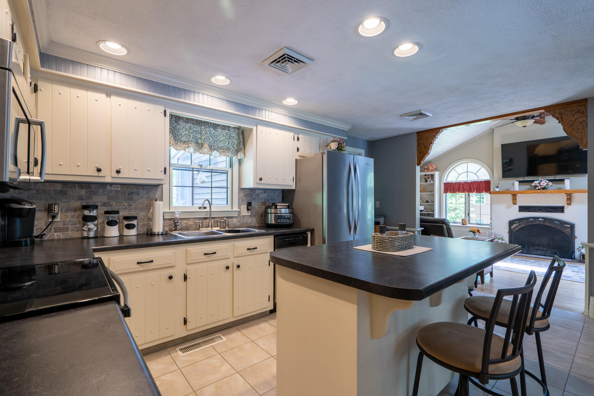 711 South Waterboro Road Lyman, ME 04002 - Photo 13 of 67 711 Waterboro Road-36