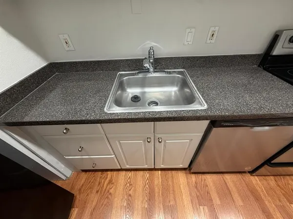 $1,100 | 4307 East Michigan Street, Unit 4307, Orlando, FL 32812