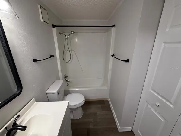 $1,100 | 4307 East Michigan Street, Unit 4307, Orlando, FL 32812