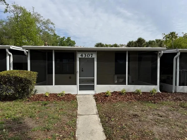 $1,100 | 4307 East Michigan Street, Unit 4307, Orlando, FL 32812