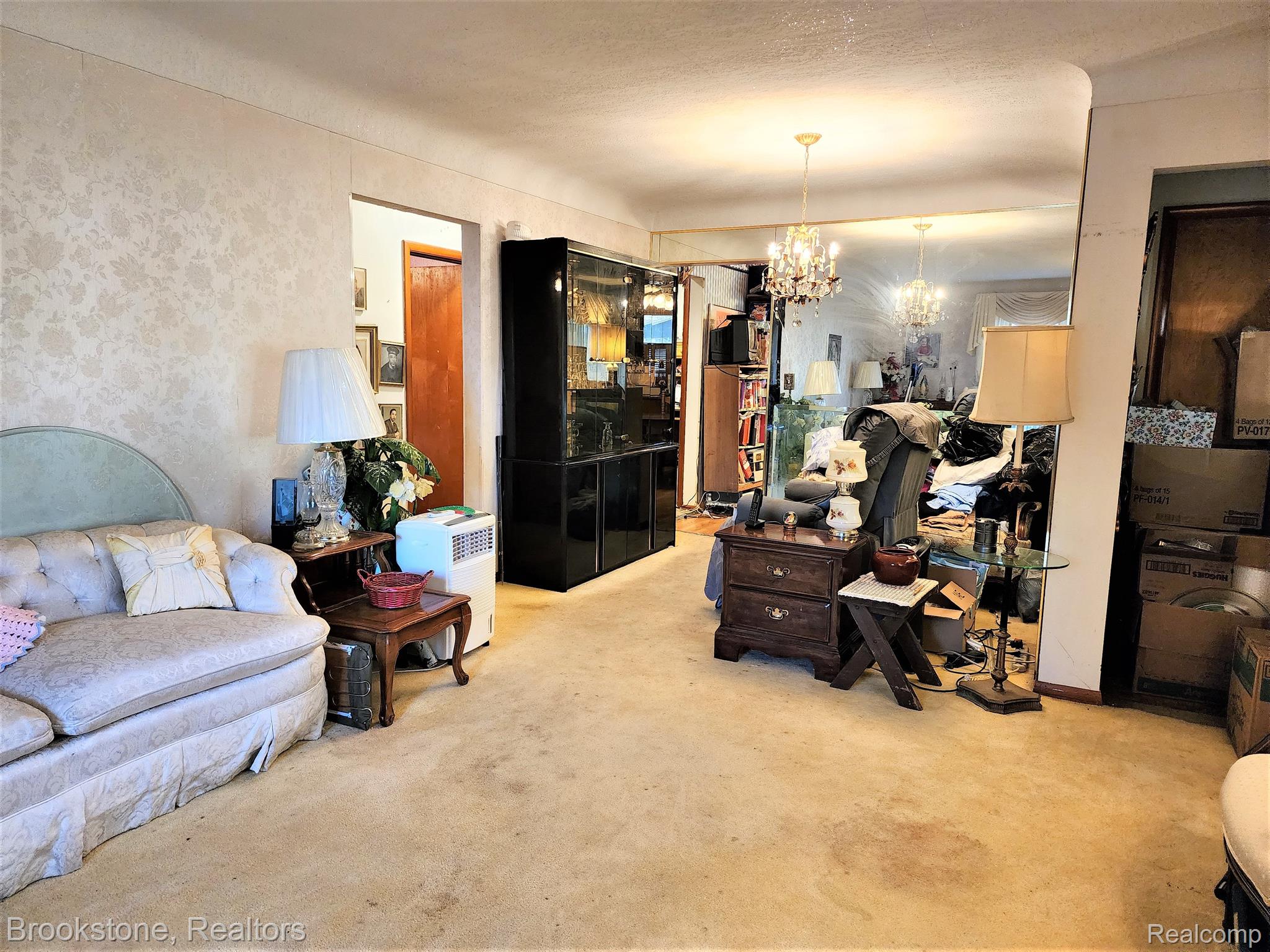 5332 Lapeer Road Burton, MI 48509 - Photo 8 of 45 Gallery Image 8