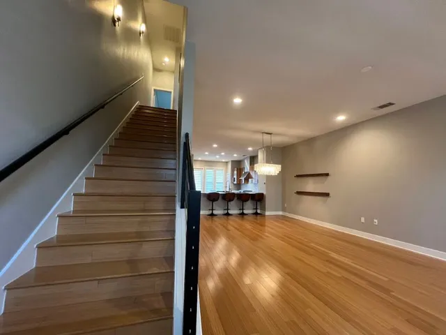 $3,850 | 2520 Bluebonnet Lane, Unit 5, Austin, TX 78704