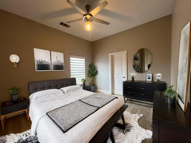 $3,850 | 2520 Bluebonnet Lane, Unit 5, Austin, TX 78704