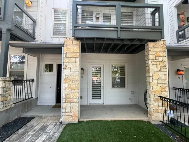 $3,850 | 2520 Bluebonnet Lane, Unit 5, Austin, TX 78704