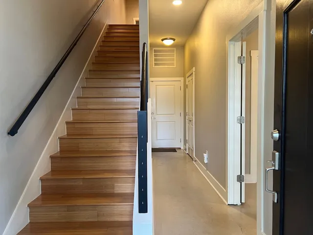 $3,850 | 2520 Bluebonnet Lane, Unit 5, Austin, TX 78704