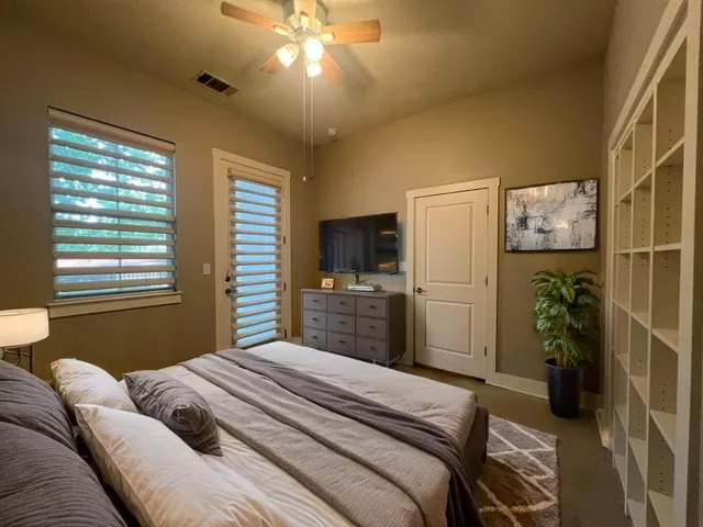 $3,850 | 2520 Bluebonnet Lane, Unit 5, Austin, TX 78704