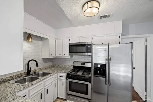 $344,000 | 1631 East Hayes Street, Pensacola, FL 32503