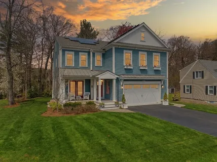 $1,948,000 | 72 Hancock Street, Bedford, MA 01730