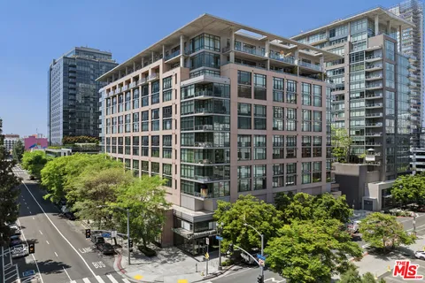 $1,190,000 | 1111 South Grand Avenue, Unit 1211, Los Angeles, CA 90015