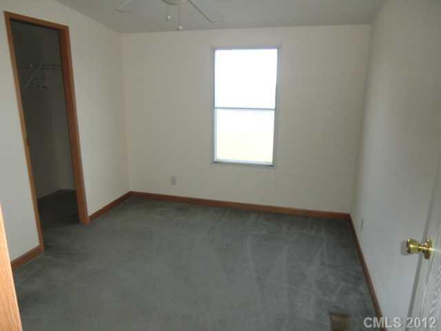 602 County Line Road Stony Point, NC 28678 - Photo 7 of 13 Gallery Image 7