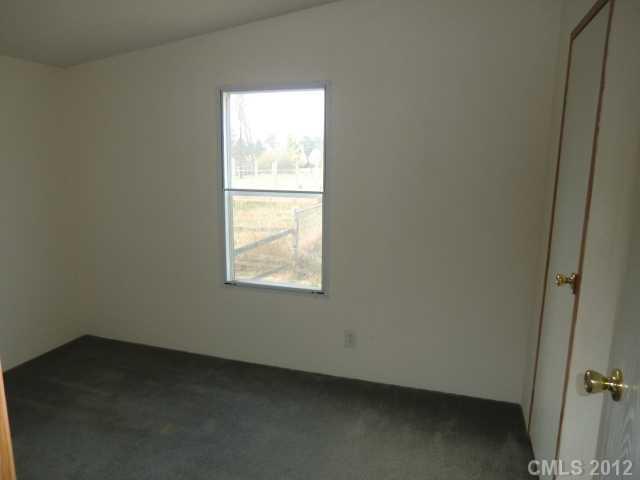 602 County Line Road Stony Point, NC 28678 - Photo 8 of 13 Gallery Image 8