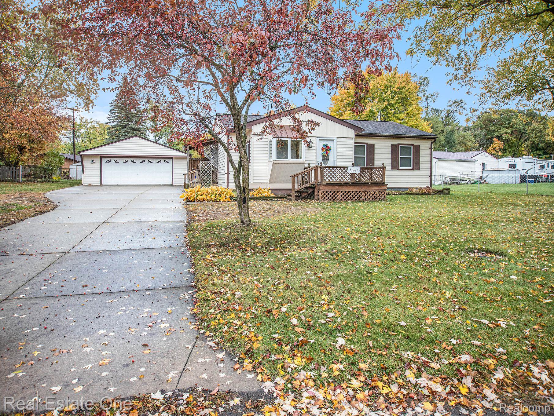 3364 Chalice Road Lake Orion, MI 48359 - Photo 1 of 31 Welcome Home!