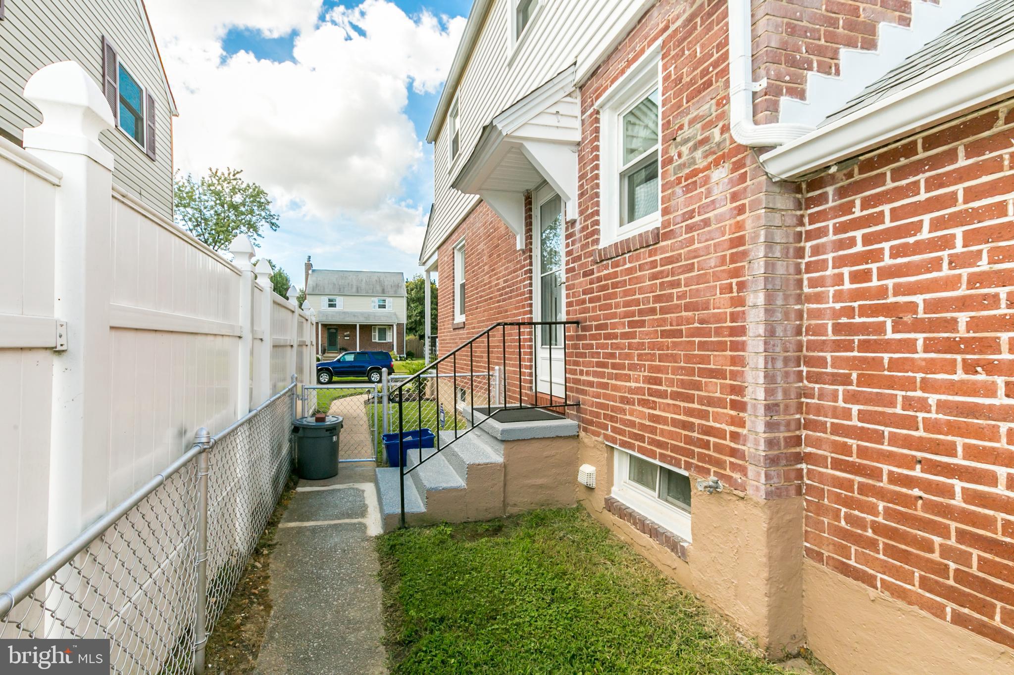 3003 Dunmurry Road Baltimore, MD 21222 - Photo 31 of 31 Side entrance to the kitchen
