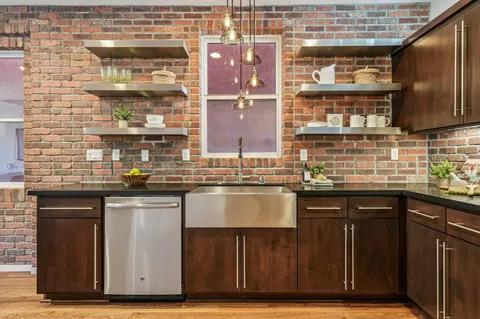 $625,000 | 2028 20th Street, Sacramento, CA 95818