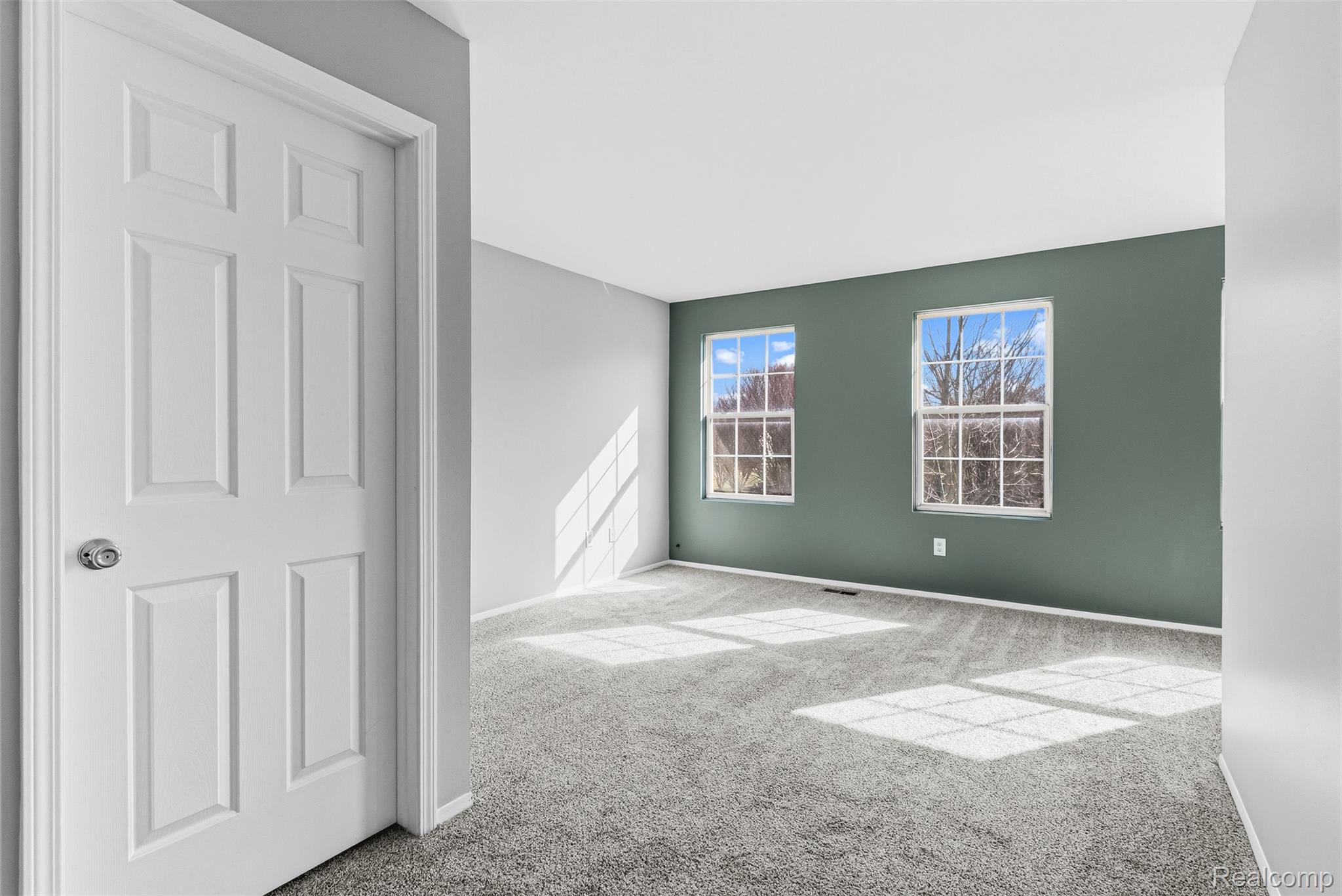 253 Stonegate West Pontiac, MI 48341 - Photo 26 of 40