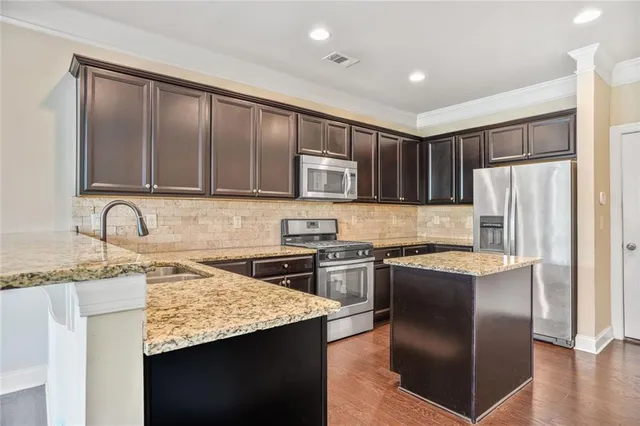 $545,000 | 11686 Davenport Lane, Alpharetta, GA 30005