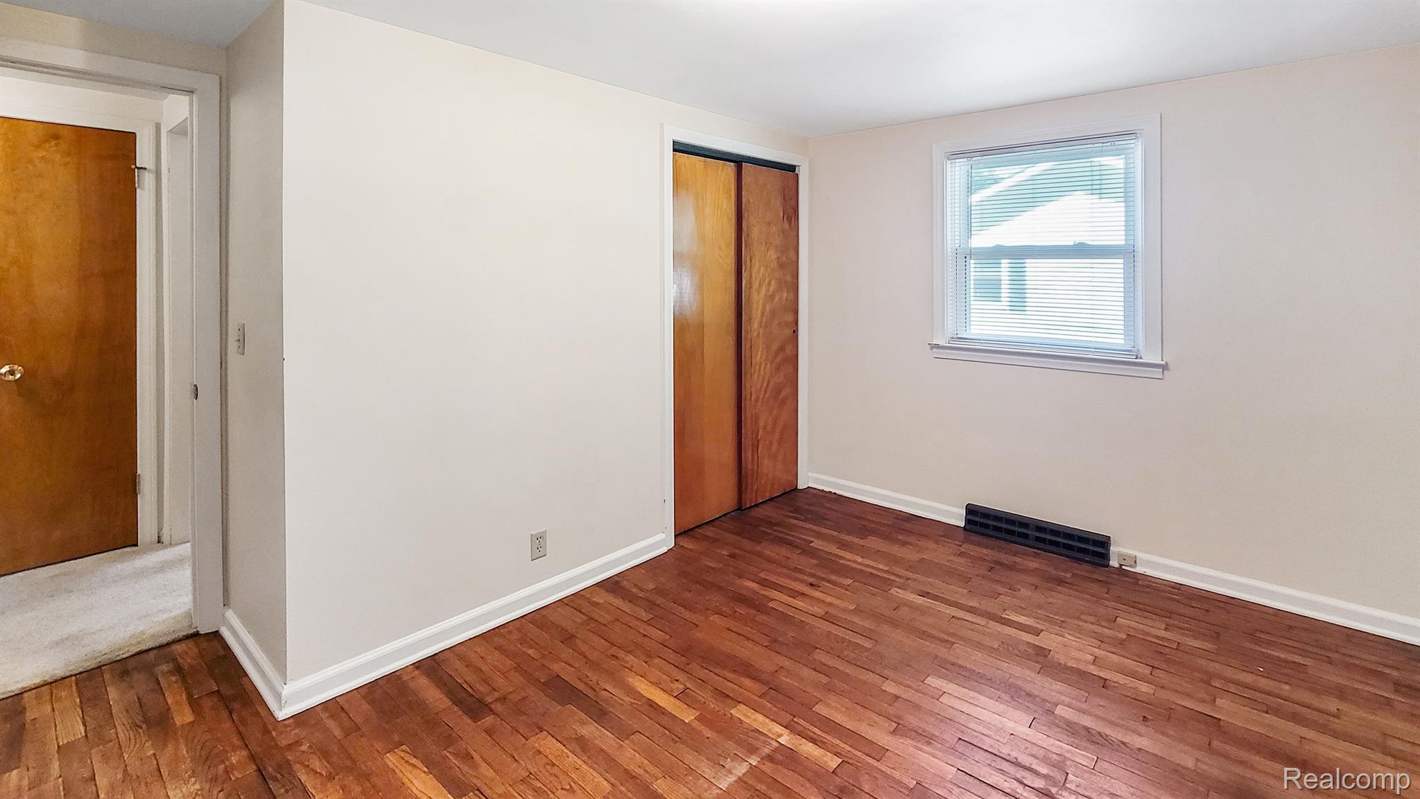 10494 South Graham Road St. Charles, MI 48655 - Photo 11 of 17 Gallery Image 11