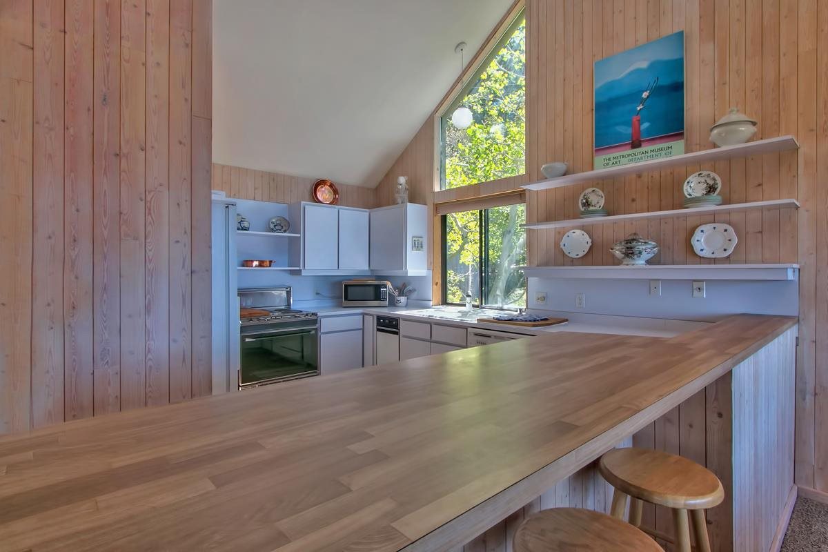 739 Champagne Road Incline Village, NV 89451 - Photo 8 of 14 Gallery Image 8