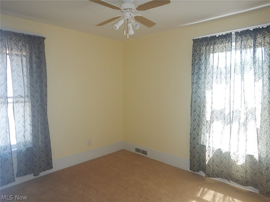 702 Fulton Road Northwest Canton, OH 44703 - Photo 25 of 34