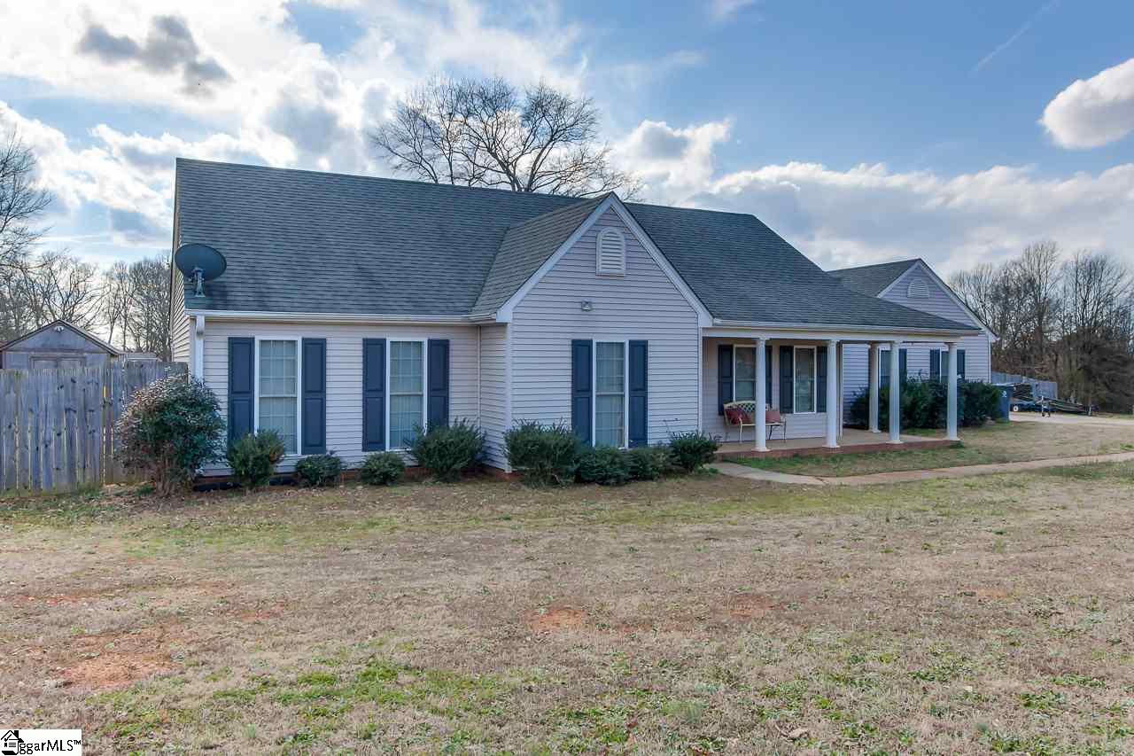 103 Ridgecrest Drive Williamston, SC 29697 - Photo 2 of 30