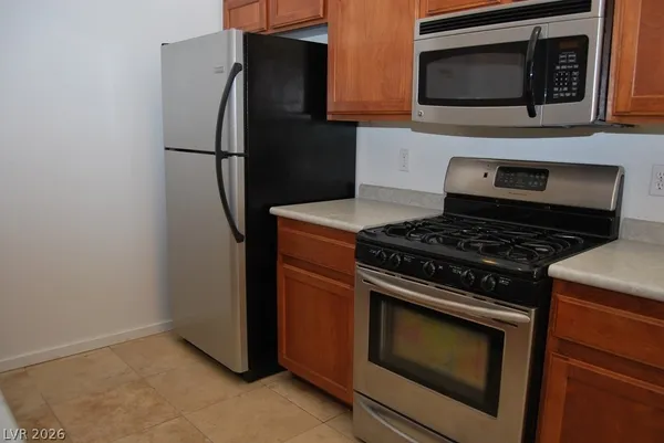 $1,695 | 8805 Jeffreys Street, Unit 2111, Las Vegas, NV 89123