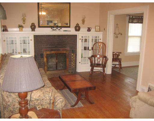 26497 Edison Road South Bend, IN 46628 - Photo 3 of 10