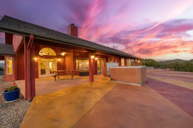 $765,000 | 50806 Bramble Lane, Squaw Valley, CA 93675