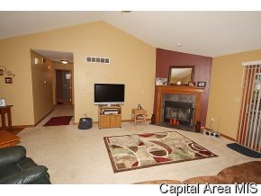 5225 Manhattan Drive Springfield, IL 62711 - Photo 3 of 12