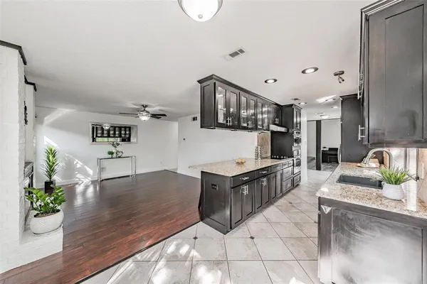 $425,000 | 3008 Glenwood Court, Bedford, TX 76021