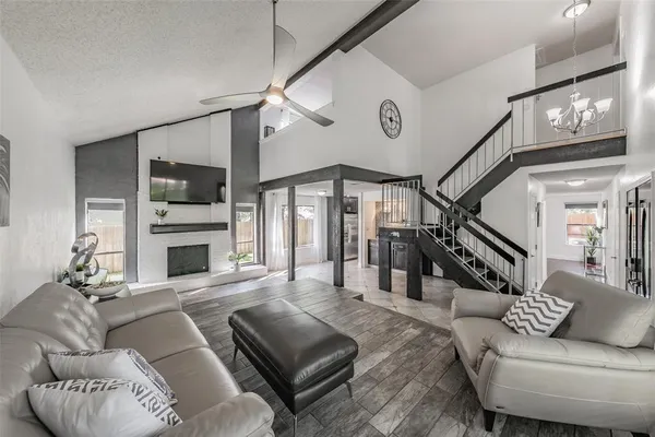 $425,000 | 3008 Glenwood Court, Bedford, TX 76021