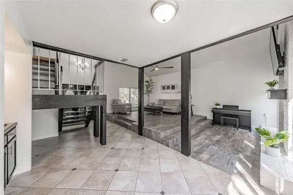 $425,000 | 3008 Glenwood Court, Bedford, TX 76021