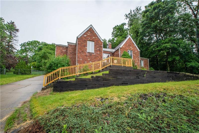2875 Old Washington Road Canonsburg, PA 15317 - Photo 1 of 25 Gallery Image 1