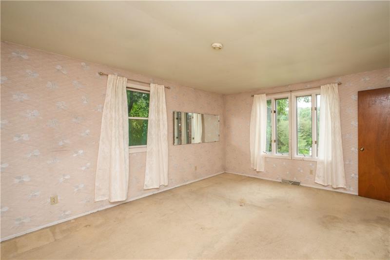 2875 Old Washington Road Canonsburg, PA 15317 - Photo 7 of 25 Gallery Image 7
