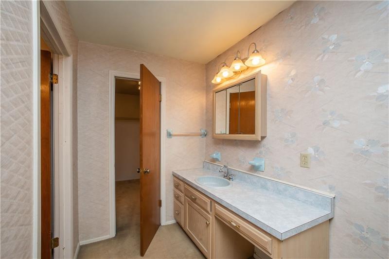 2875 Old Washington Road Canonsburg, PA 15317 - Photo 8 of 25 Gallery Image 8