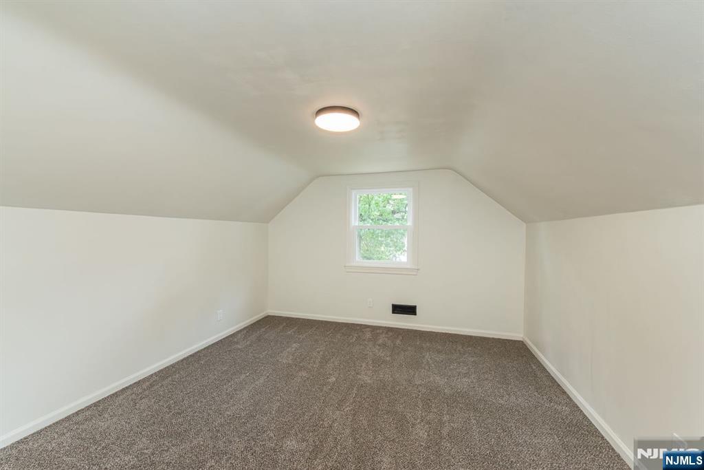 115 Beverly Road Bloomfield, NJ 07003 - Photo 15 of 20 Gallery Image 15