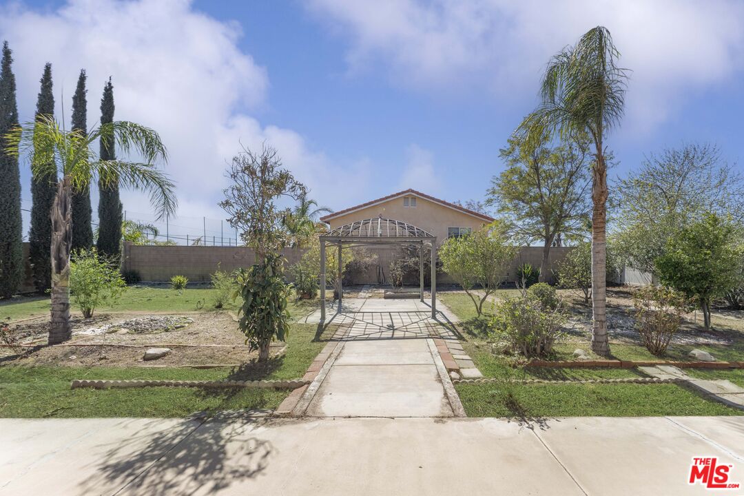1713 West Evergreen Street Rialto, CA 92377 - Photo 40 of 54 Gallery Image 40